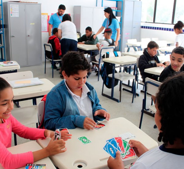 Escolas de Caraguatatuba oferecem projeto Matemtica Ldica nas Frias